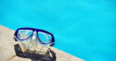 Greece's Pool Tax: 324 Declared, 16,974 Found by Satellite